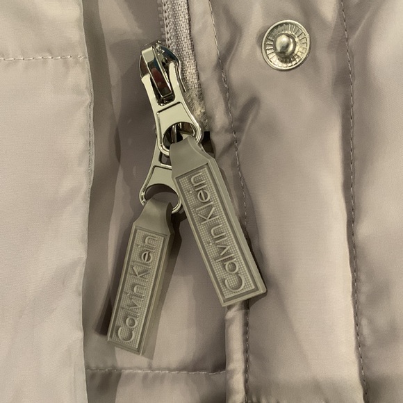 SALE Calvin Klein Winter Jacket size medium removable hood - Picture 5 of 16